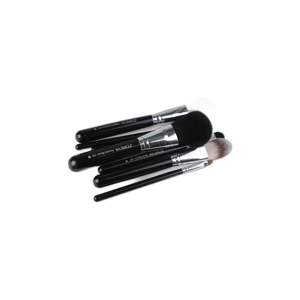 VelvetChroma Essential Brush Roll Set white background product image 3